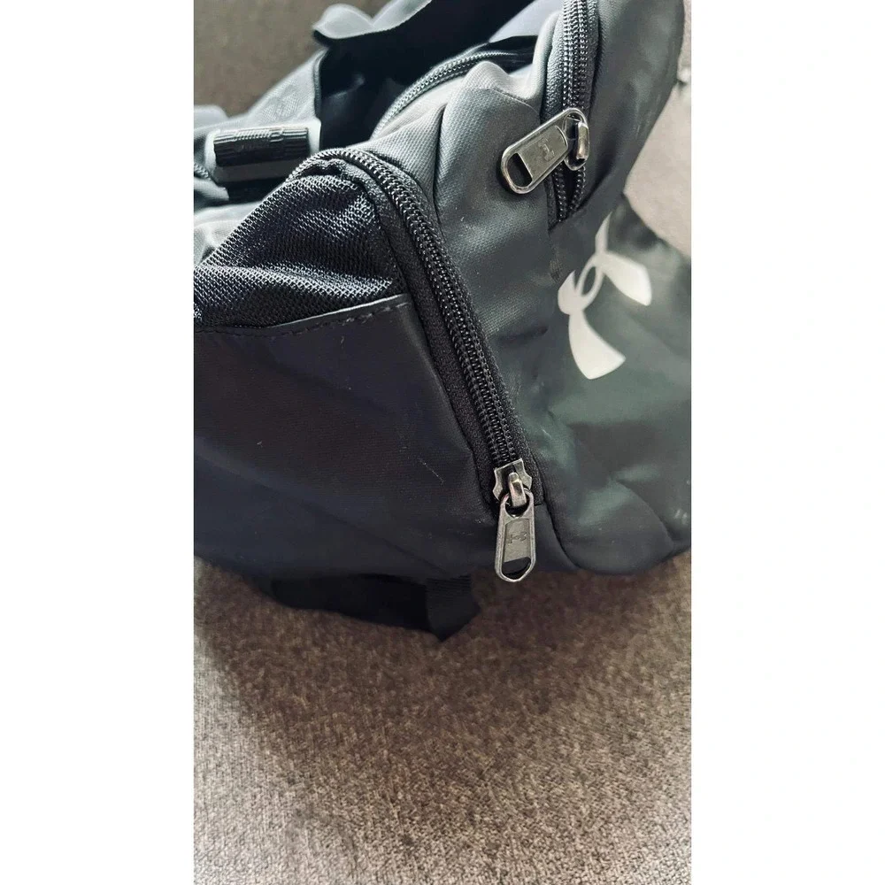 Under Armour Duffle Bag Unisex Black Gray Storm Water Resistant Gym Travel